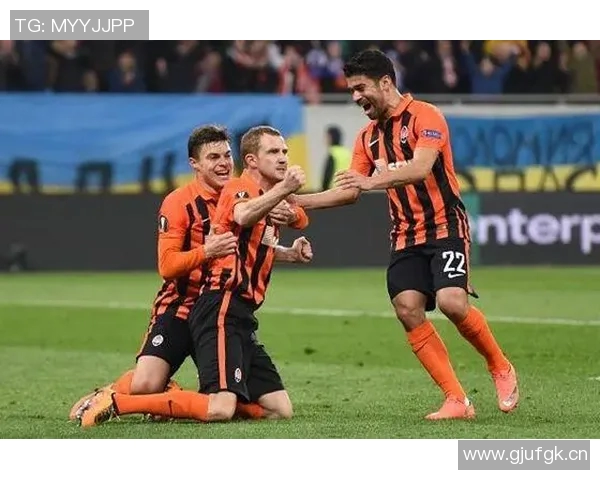 欧冠决赛买彩票技巧与风险控制策略 欧冠决赛买彩票技巧与风险控制策略