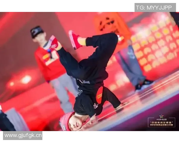 西安街舞队的进攻策略分析与表现评估探讨 西安街舞队的进攻策略分析与表现评估探讨